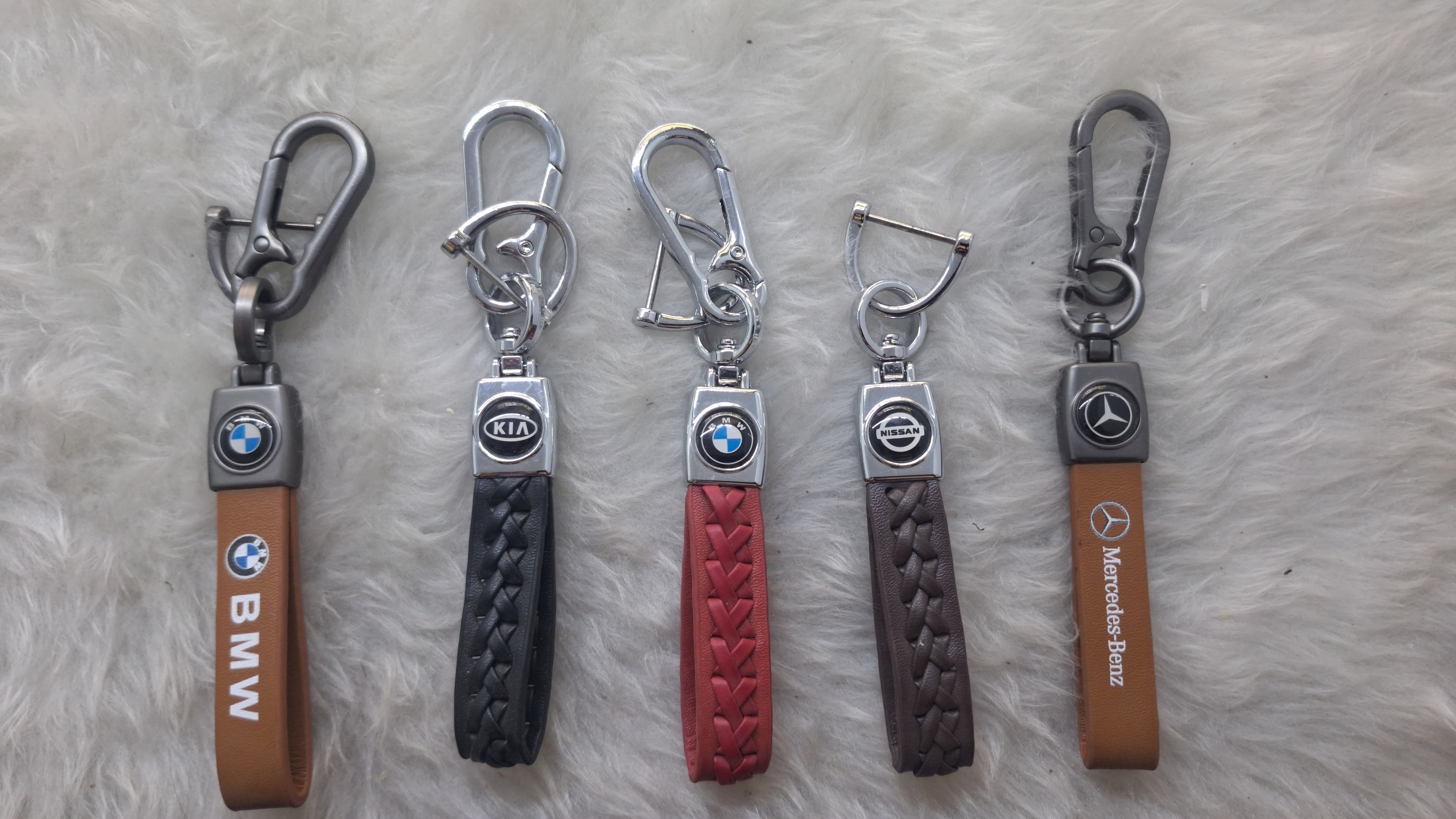 جا کلیدی چرمی